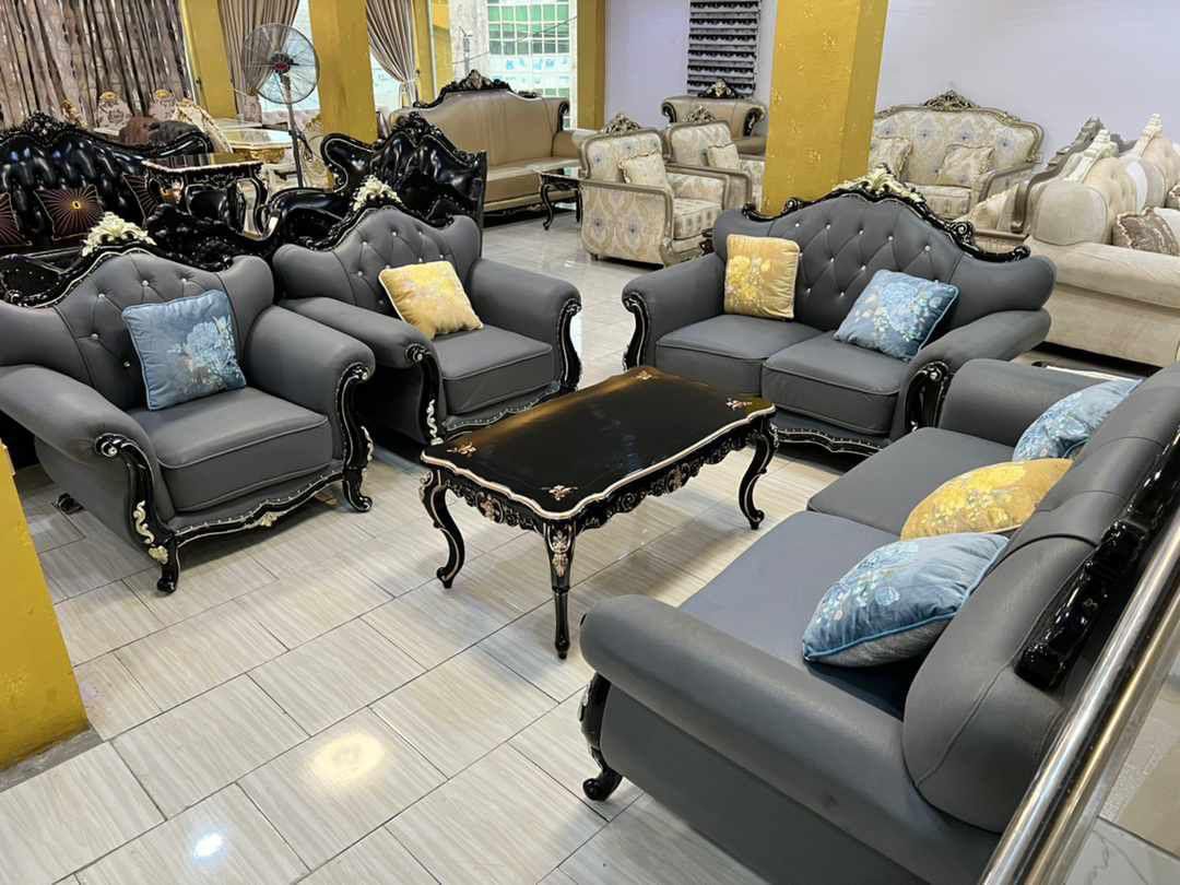 royal-furniture-set-24